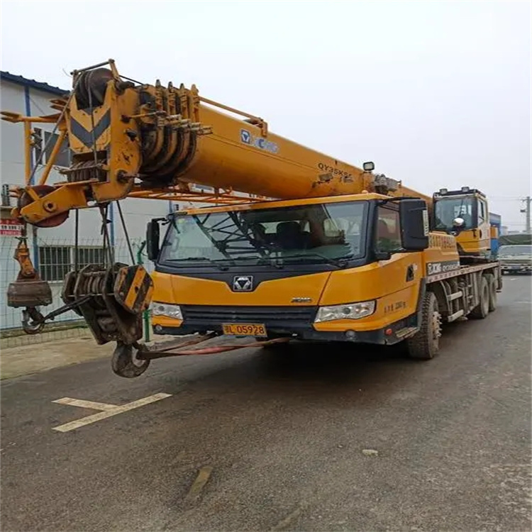 铁山吊车出租保险：全面覆盖，安全无忧