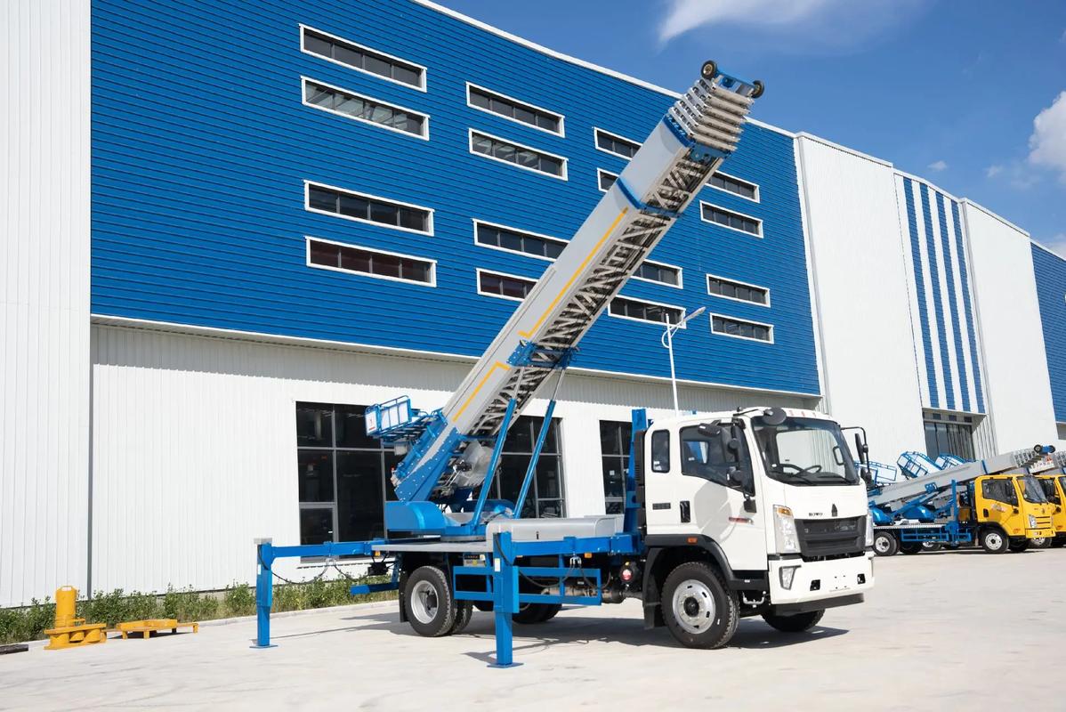 铁山小型云梯车上料车租赁多少钱