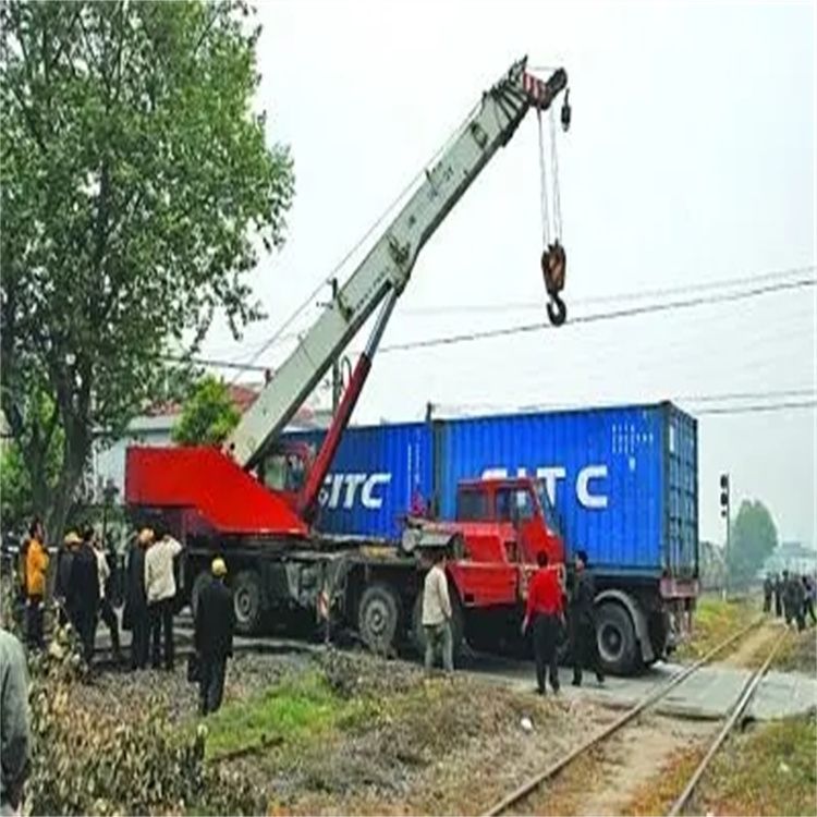 铁山如何快速找到附近的吊车救援公司